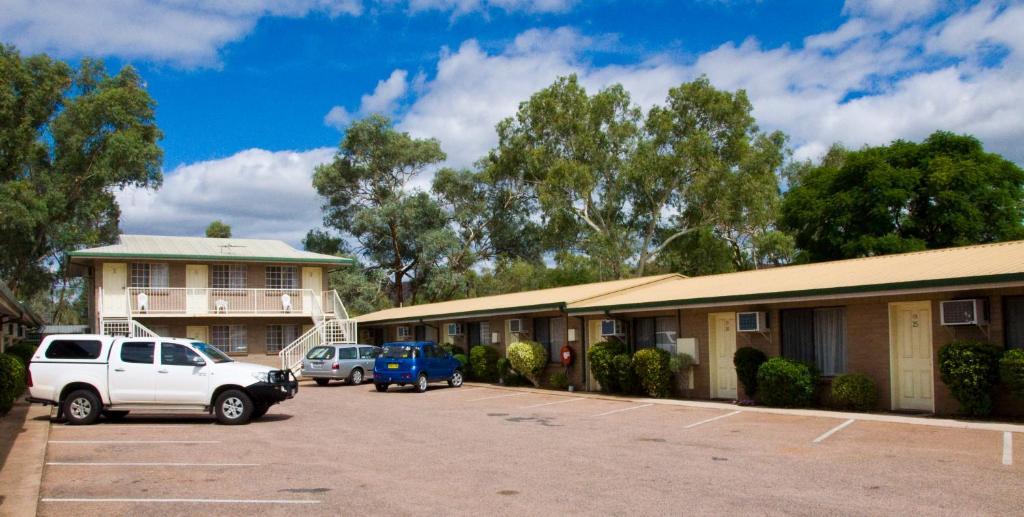 White Gum Motel Alice Springs Room photo